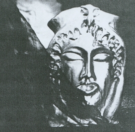 Didone. Scultura per il film, opera di Lina Mangiacapre.