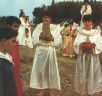 Rievocazione dei riti sacri nel Tofet, realizzata dalla Scuola Media Statale di Sant'Antioco (A.S. 1987/88) [© Regione Sardegna - Comune di Sant'Antioco].